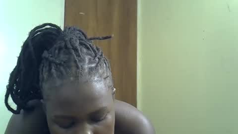 flo online show from 12/19/25, 08:54