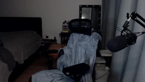 Elvin Vaenight online show from 11/02/25, 10:56