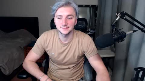 Elvin Vaenight online show from 11/07/25, 09:37