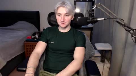 Elvin Vaenight online show from 11/11/25, 10:32