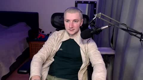 Elvin Vaenight online show from 11/12/25, 09:14