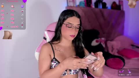 Snapshot of ely_w1 chatting on 10/09/25, 09:02 ely_w1 online show from 10/09/25, 09:02