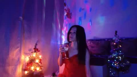 Elisa online show from 12/31/24, 12:54