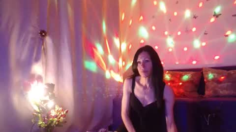 Elisa online show from 07/09/26, 06:45
