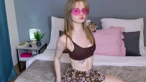 Chloyka online show from 04/15/26, 07:58
