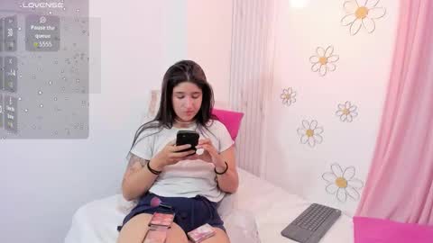 A N D R E A online show from 11/30/25, 05:44