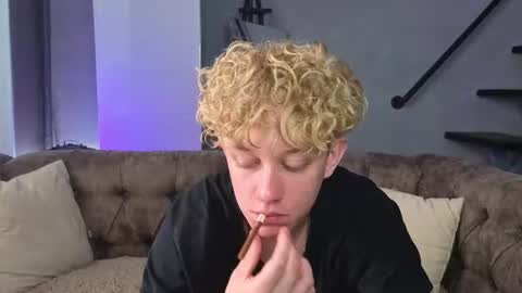 em_chipsi online show from 07/26/26, 05:26