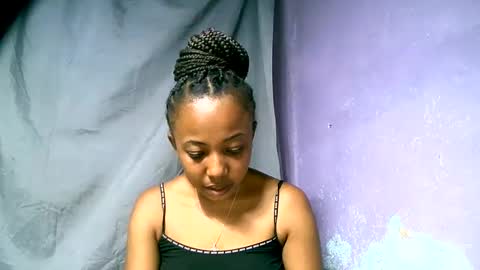 ema900845 online show from 01/27/25, 05:48