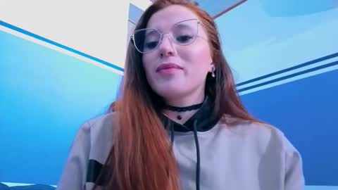 Snapshot of ema_04 chatting on 02/12/26, 10:38 Estefany Martinez Acua INSTAGRAM ema 04oficial online show from 02/12/26, 10:38