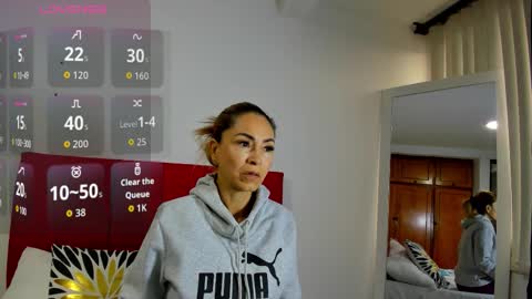 Snapshot of ema_garciaa chatting on 12/04/25, 12:25 ema garcia online show from 12/04/25, 12:25