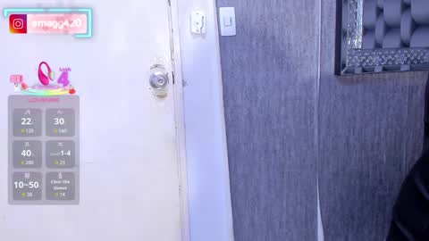 Snapshot of ema_grey1 chatting on 09/27/25, 05:51 ema_grey1 online show from 09/27/25, 05:51