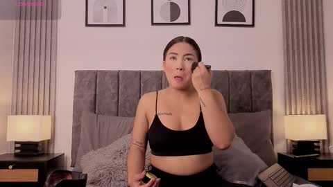 Ema online show from 09/18/25, 10:23