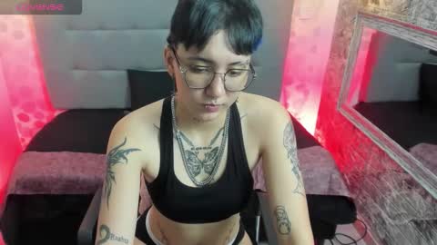 emahills__axelrose online show from 09/28/25, 12:16