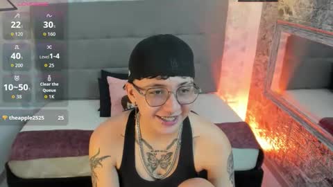emahills__axelrose online show from 10/26/25, 01:55