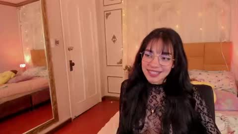 Emma online show from 07/07/26, 07:23