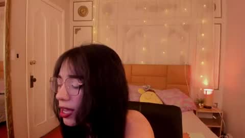 Emma online show from 07/21/26, 03:20