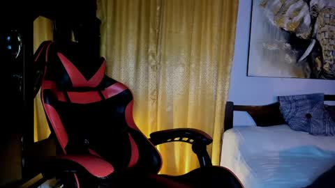 eman_wolf online show from 06/17/26, 04:52