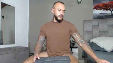Snapshot of emanuelspencer chatting on 04/03/26, 06:11 emanuelspencer online show from 04/03/26, 06:11