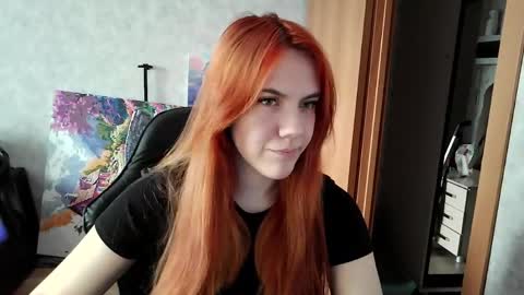 Snapshot of ember__fox chatting on 03/28/26, 08:25 ember__fox online show from 03/28/26, 08:25