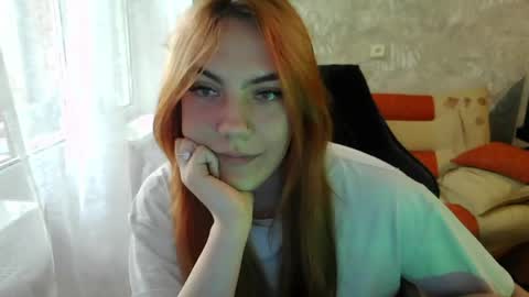 Snapshot of ember__fox chatting on 05/30/26, 10:01 ember__fox online show from 05/30/26, 10:01