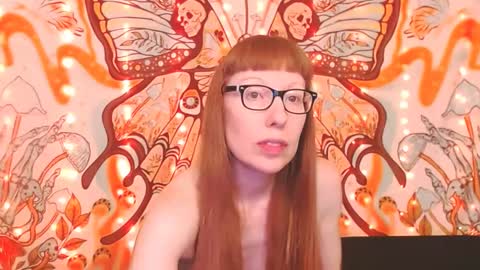 Ember Starleena online show from 10/06/25, 02:58