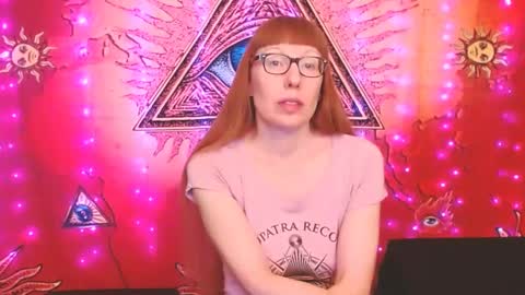 Ember Starleena online show from 10/08/25, 02:47