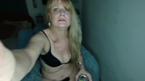 Ember Pheonixxx online show from 12/02/24, 02:09