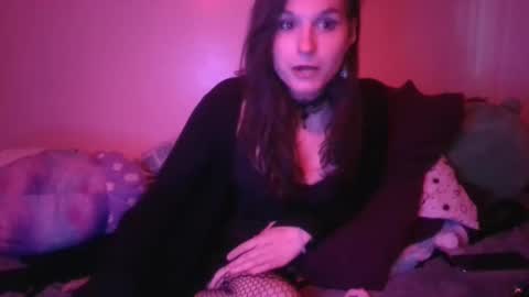 Ellie online show from 02/12/25, 12:05