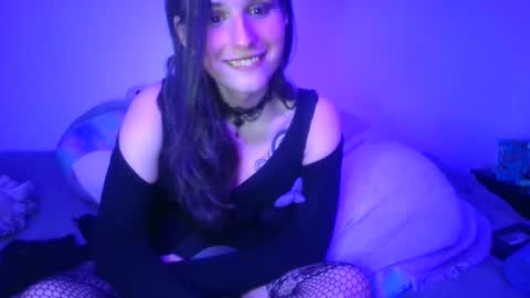 Ellie online show from 02/17/25, 01:53