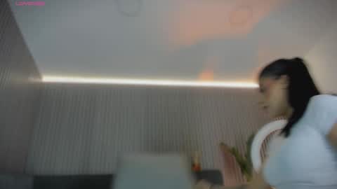 emelie_89 online show from 03/14/26, 11:26