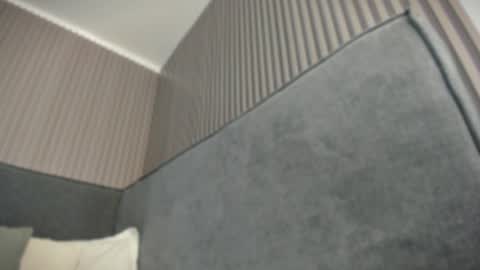 emelie_89 online show from 06/11/26, 11:41