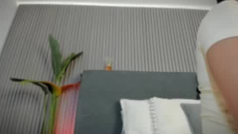 emelie_89 online show from 07/14/26, 11:38