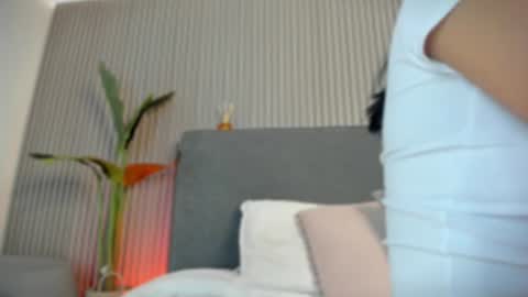 emelie_89 online show from 07/17/26, 12:34