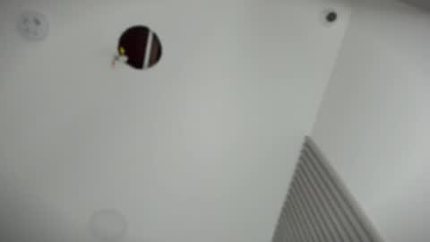 emelie_89 online show from 07/21/26, 11:45