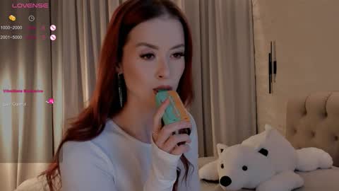 Emeli online show from 10/22/25, 05:41