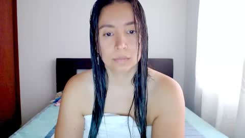 emely_sexx online show from 10/24/25, 08:16