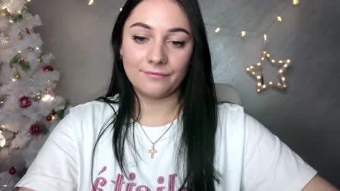 Emely online show from 01/14/25, 12:11