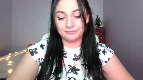 Emely online show from 01/15/25, 03:54