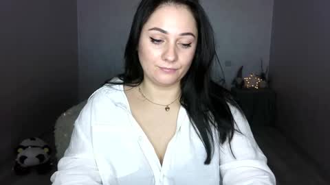 Emely online show from 03/05/25, 05:18