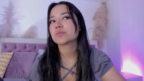 Emy online show from 02/12/25, 10:48