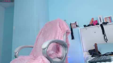 Danna online show from 06/14/26, 02:24