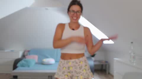 just me online show from 07/01/26, 11:34