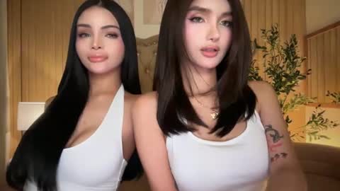 Emerald online show from 07/21/26, 06:27
