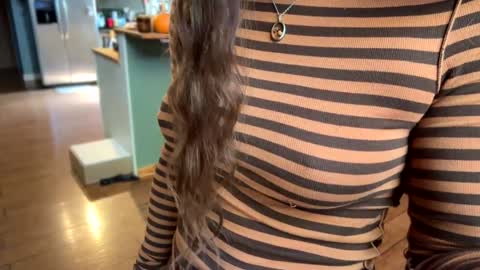 Snapshot of emersoncane chatting on 11/04/25, 05:45 popalottapuss - puddin tits - daddy - buttercup - bonfire - Mrs. Fuck Yea - hibeams - honey buns - online show from 11/04/25, 05:45