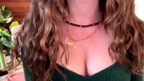 Snapshot of emersoncane chatting on 12/01/25, 09:20 popalottapuss - puddin tits - daddy - buttercup - bonfire - Mrs. Fuck Yea - hibeams - honey buns - online show from 12/01/25, 09:20