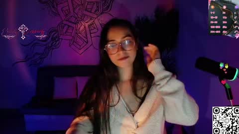 Emmily Roberts online show from 06/08/26, 01:50