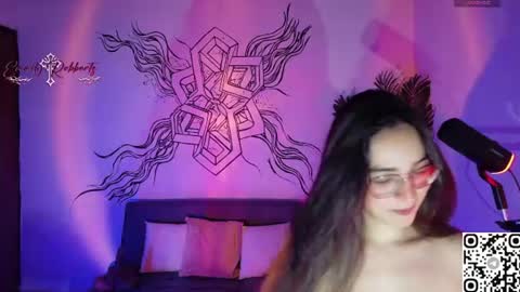Emmily Roberts online show from 06/11/26, 12:54
