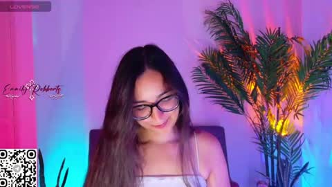 Emmily Roberts online show from 07/28/26, 09:47
