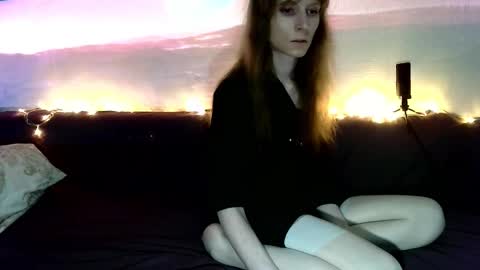 Snapshot of emiblossom chatting on 10/02/25, 02:51 emiblossom online show from 10/02/25, 02:51