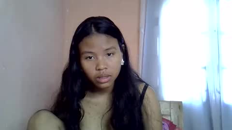 Snapshot of emiehottie chatting on 05/19/26, 07:58 Ami online show from 05/19/26, 07:58